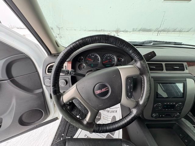 Used 2013 GMC Sierra 2500 SLT w/ Suspension Package, Off-Road image 10