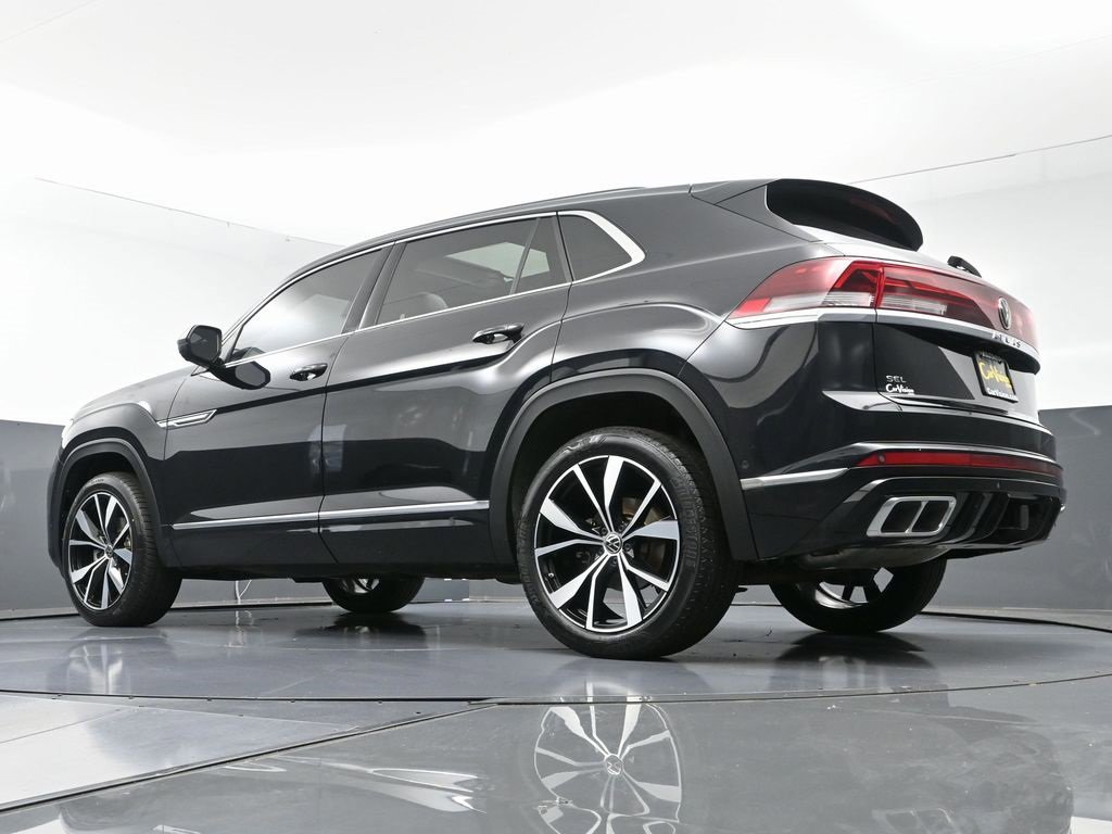 Used 2024 Volkswagen Atlas Cross Sport SEL Premium R-Line image 55
