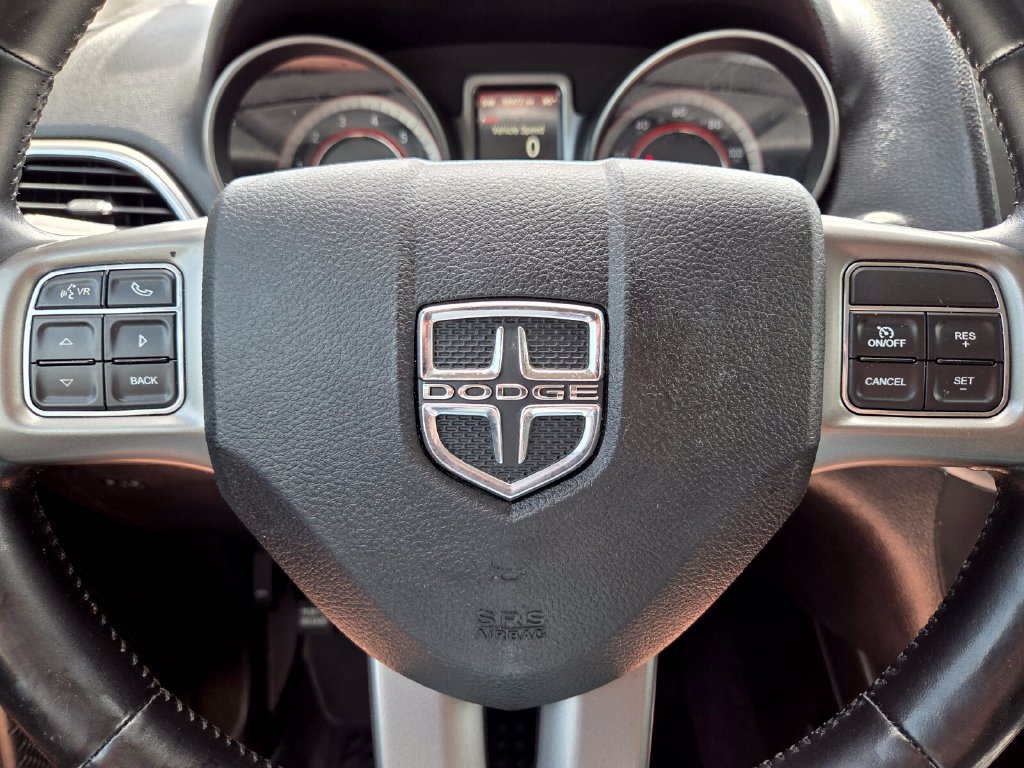 Used 2020 Dodge Journey Crossroad FWD image 33