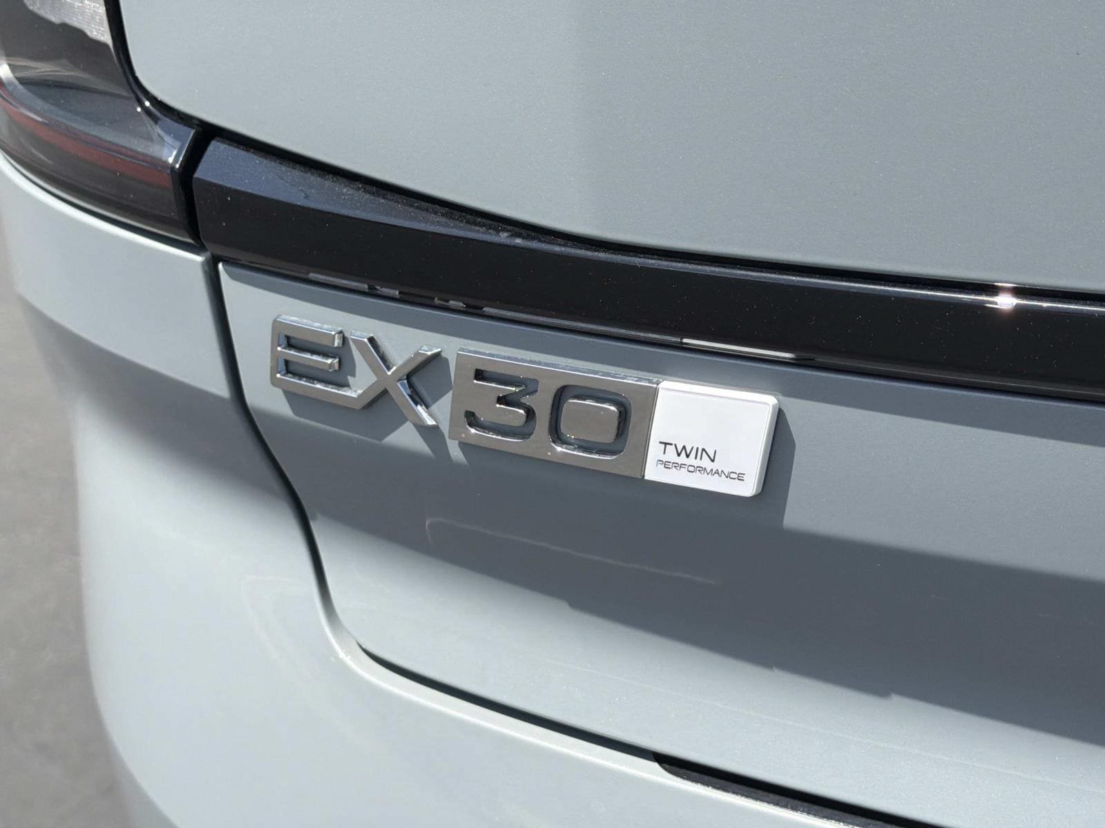 New 2026 Volvo EX30 Plus w/ Climate Package AWD/4WD image 22