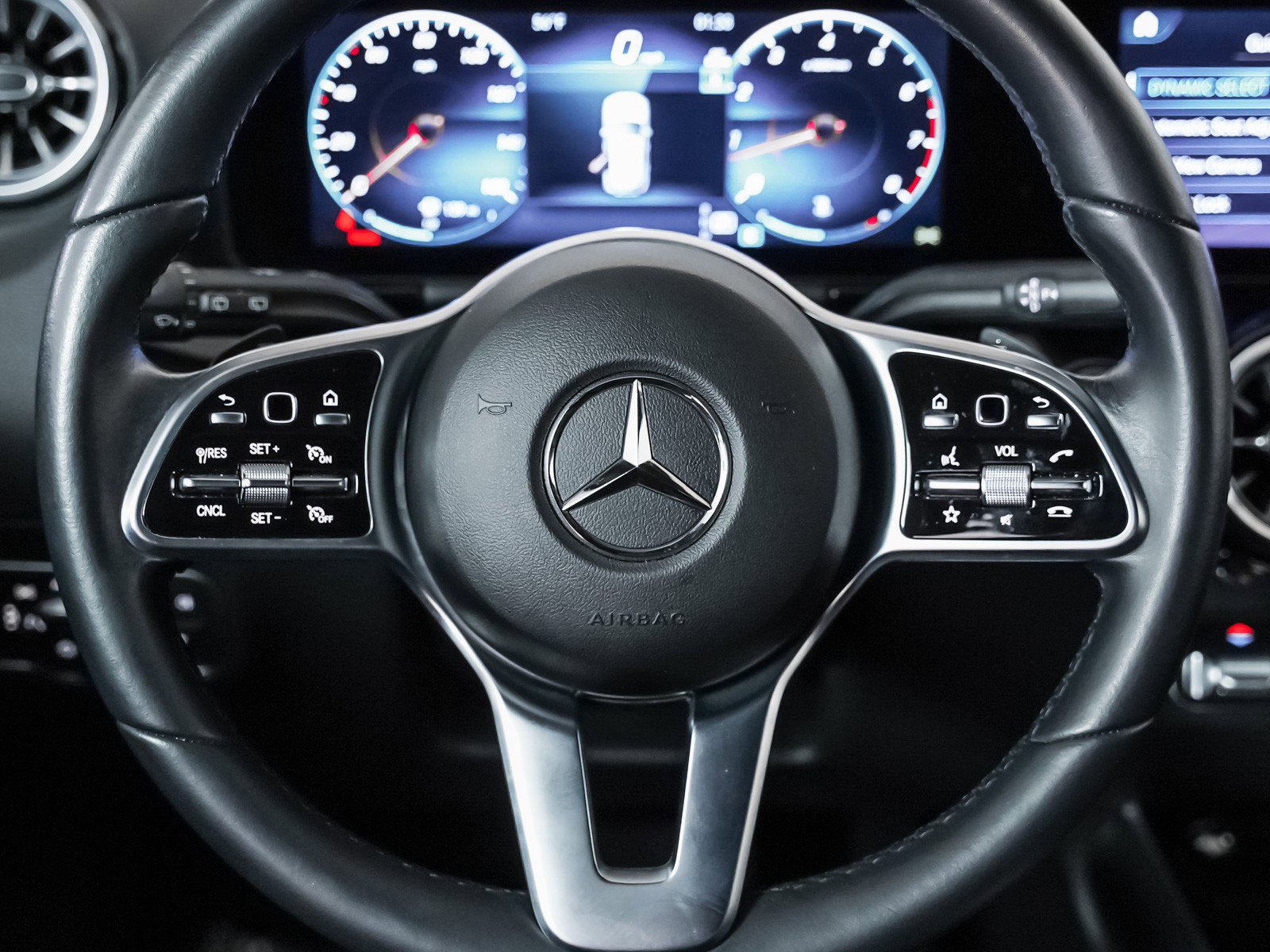 Certified 2023 Mercedes-Benz GLA 250 image 16