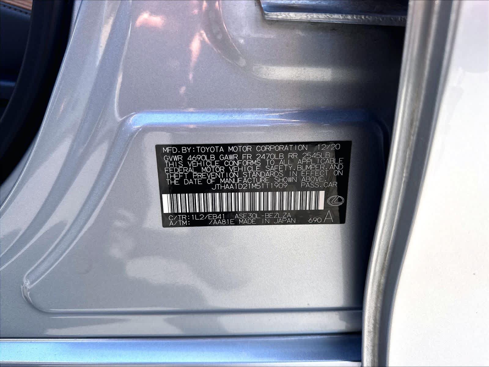 Used 2021 Lexus IS 300 w/ Accessory Package RWD image 35