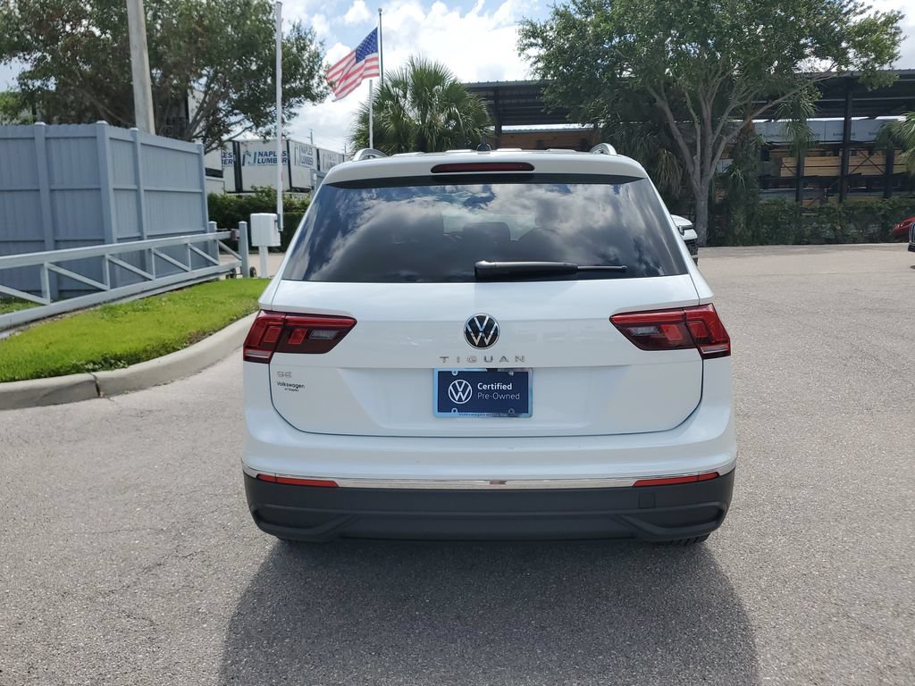 Certified 2023 Volkswagen Tiguan SE FWD image 6