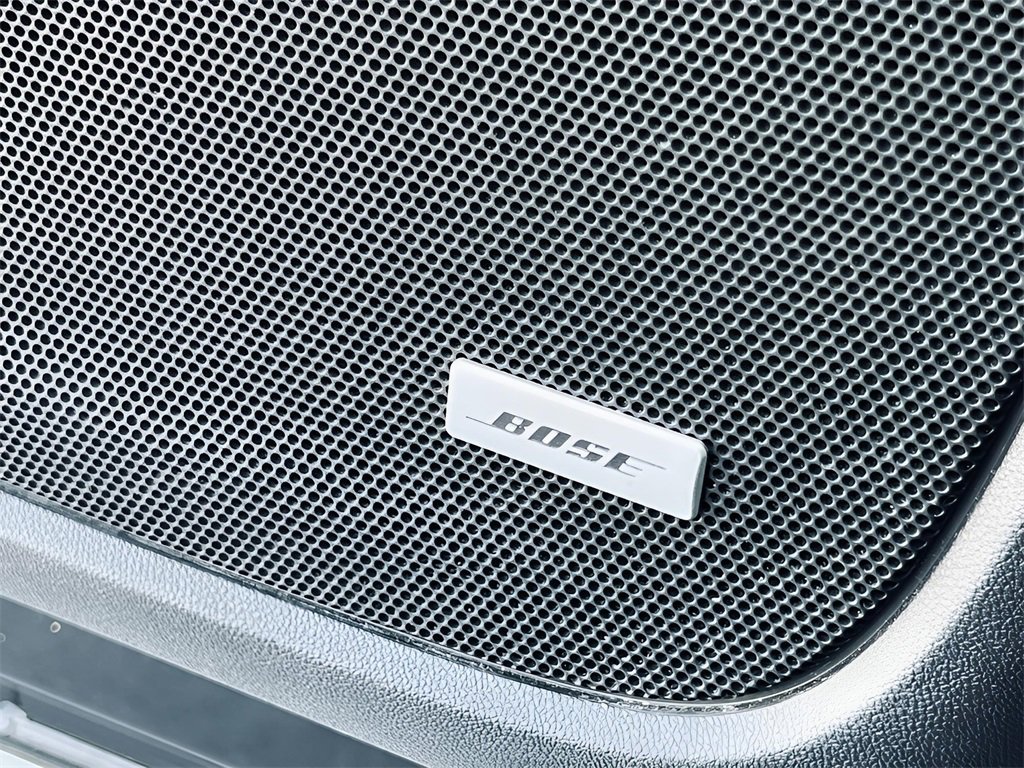 Used 2021 GMC Terrain SLT w/ Infotainment Package II image 28