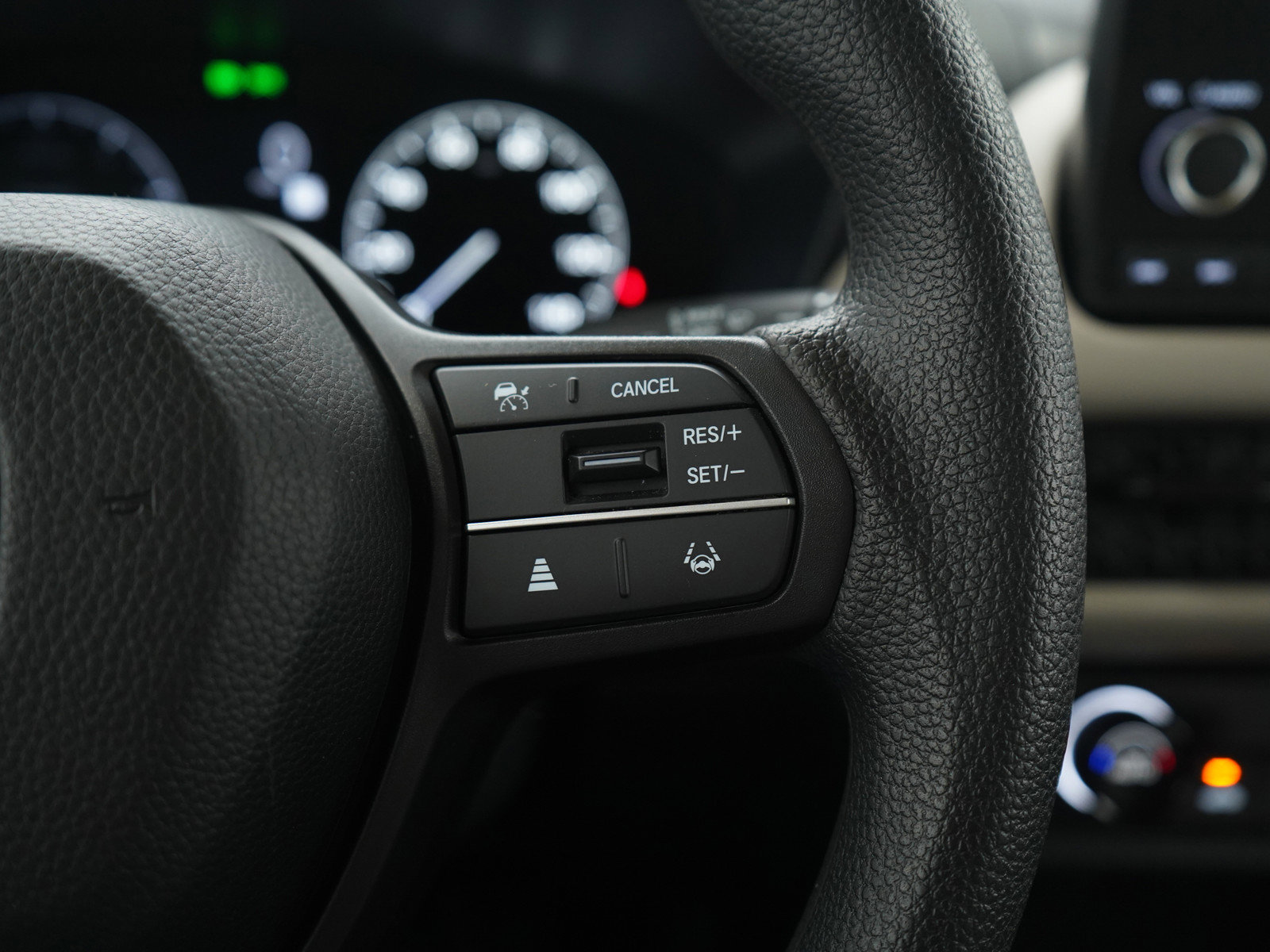 Used 2023 Honda HR-V LX image 28