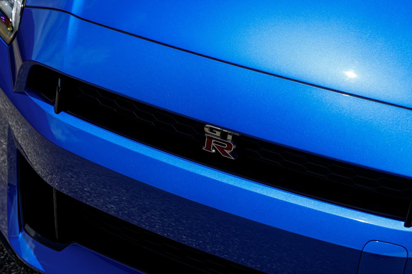 Used 2024 Nissan GT-R AWD/4WD image 3