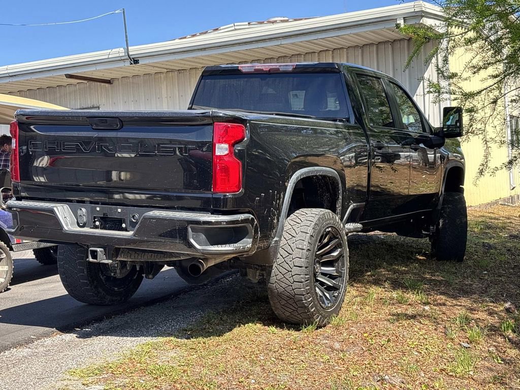 Used 2021 Chevrolet Silverado 2500 Custom w/ Custom Value Package image 5