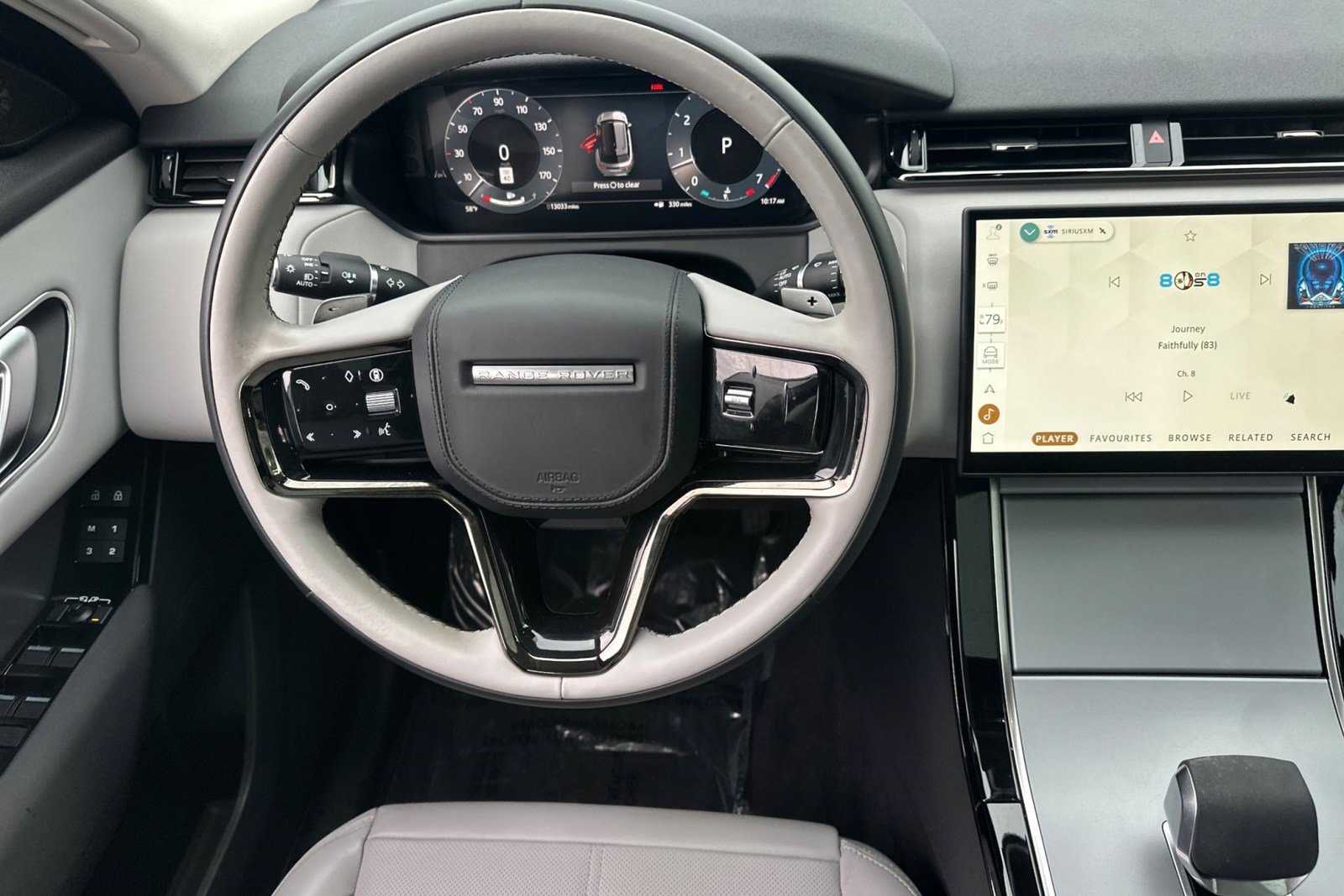 Certified 2025 Land Rover Range Rover Velar S image 28