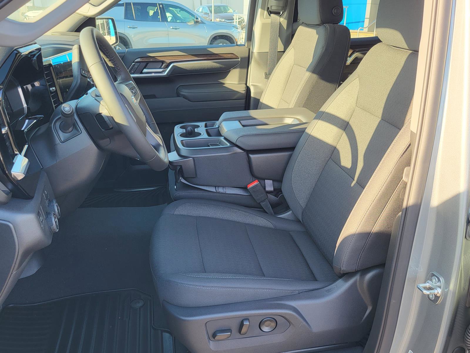 New 2026 Chevrolet Silverado 1500 LT image 14