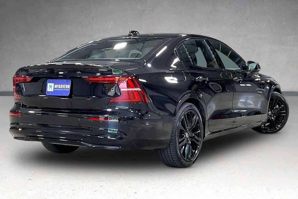 Certified 2024 Volvo S60 B5 Plus w/ Climate Package AWD/4WD image 6