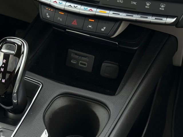Used 2022 Cadillac XT4 Premium Luxury w/ Sun And Sound Package image 27