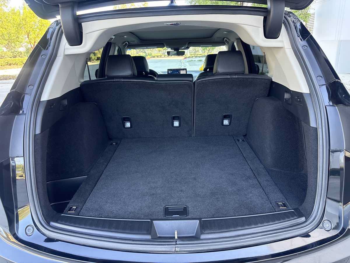 Used 2019 Acura RDX w/ Technology Package FWD image 10