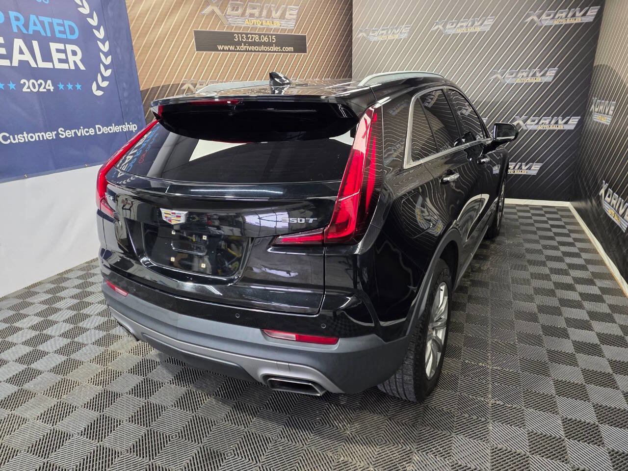 Used 2020 Cadillac XT4 Premium Luxury image 13