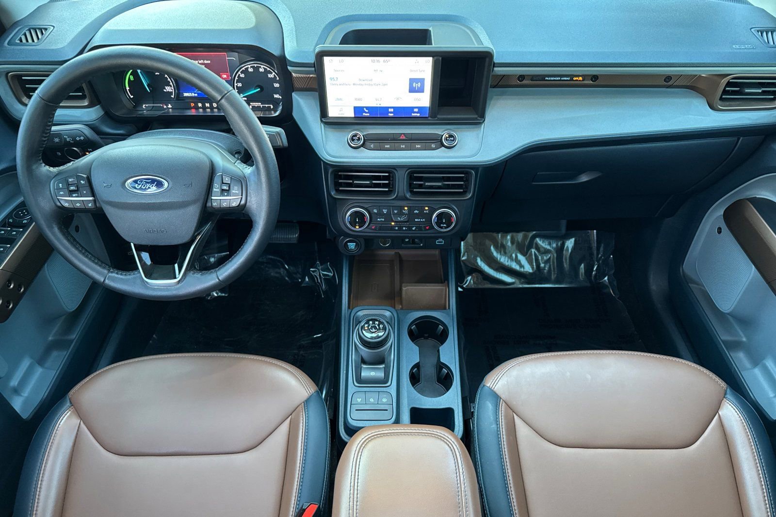 Used 2022 Ford Maverick Lariat w/ Lariat Luxury Package image 14