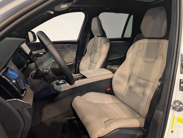 New 2026 Volvo XC90 B6 Ultra w/ Protection Package Premier image 10