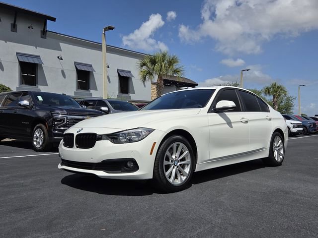 Used 2017 BMW 320i xDrive Sedan image 2