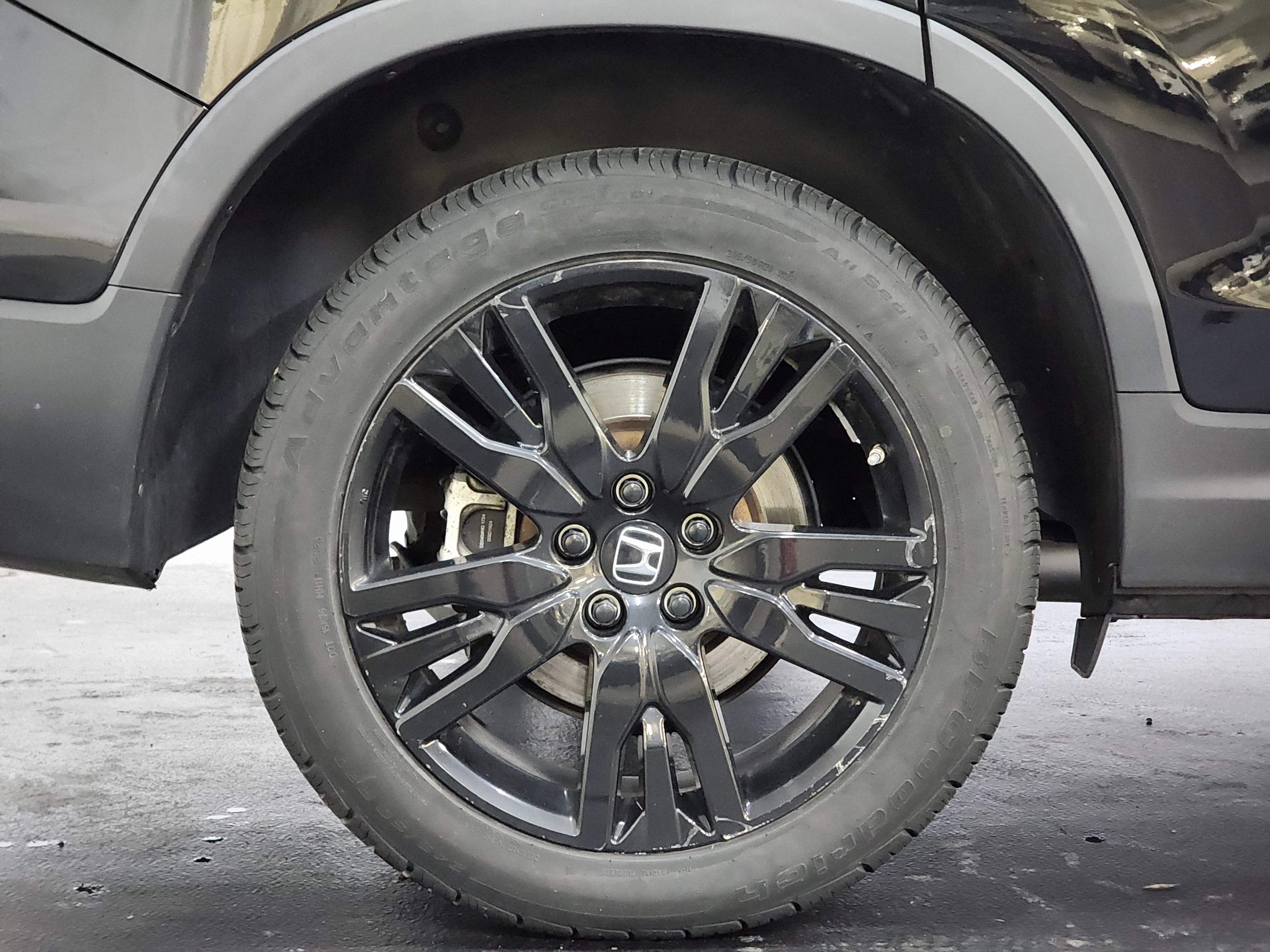 Used 2021 Honda Pilot Black Edition image 26