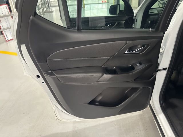Used 2023 Chevrolet Traverse Premier image 28