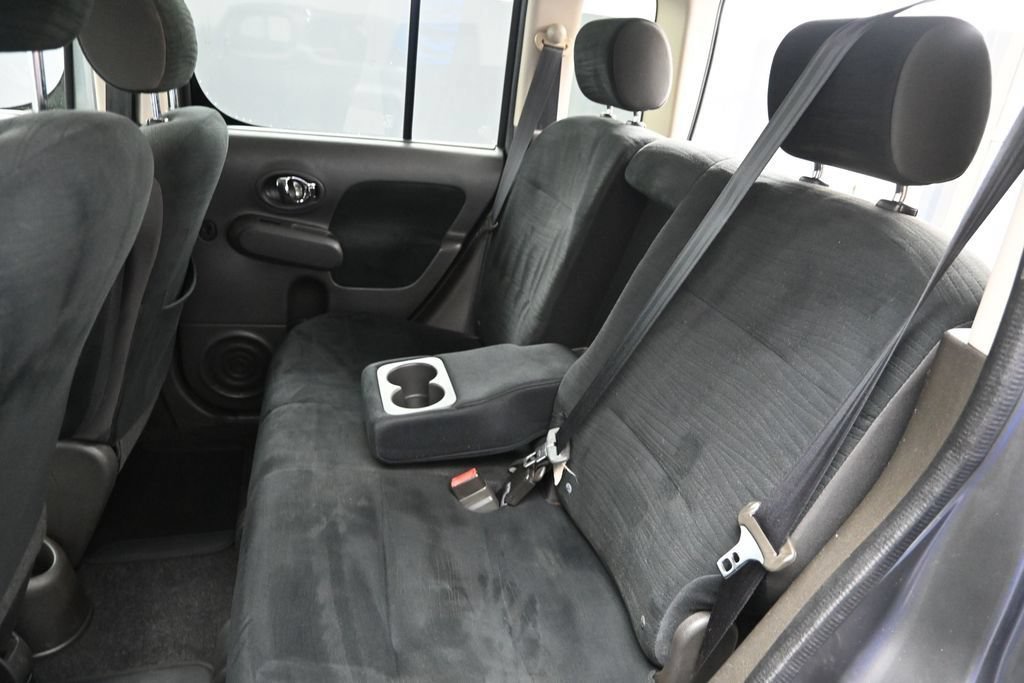 Used 2013 Nissan Cube 1.8 S w/ Interior Illumination Pkg FWD image 16