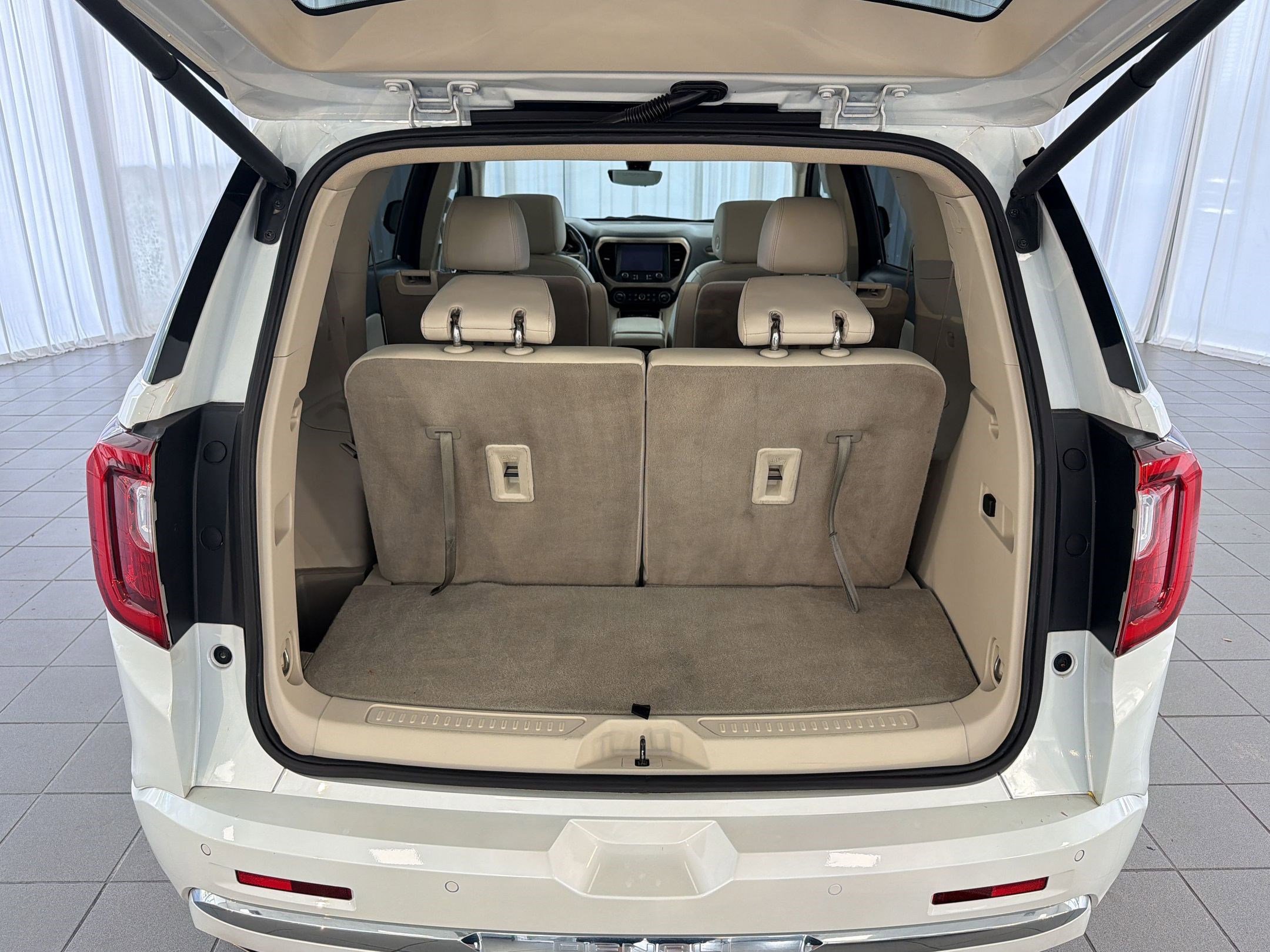 Used 2022 GMC Acadia Denali w/ Denali Ultimate Package image 35