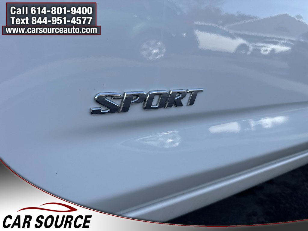Used 2007 Toyota RAV4 Sport image 2