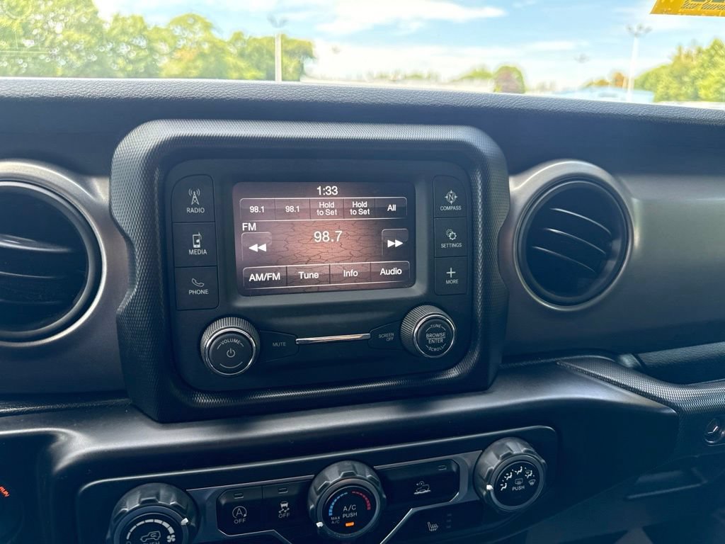 Used 2021 Jeep Gladiator Sport AWD/4WD image 24