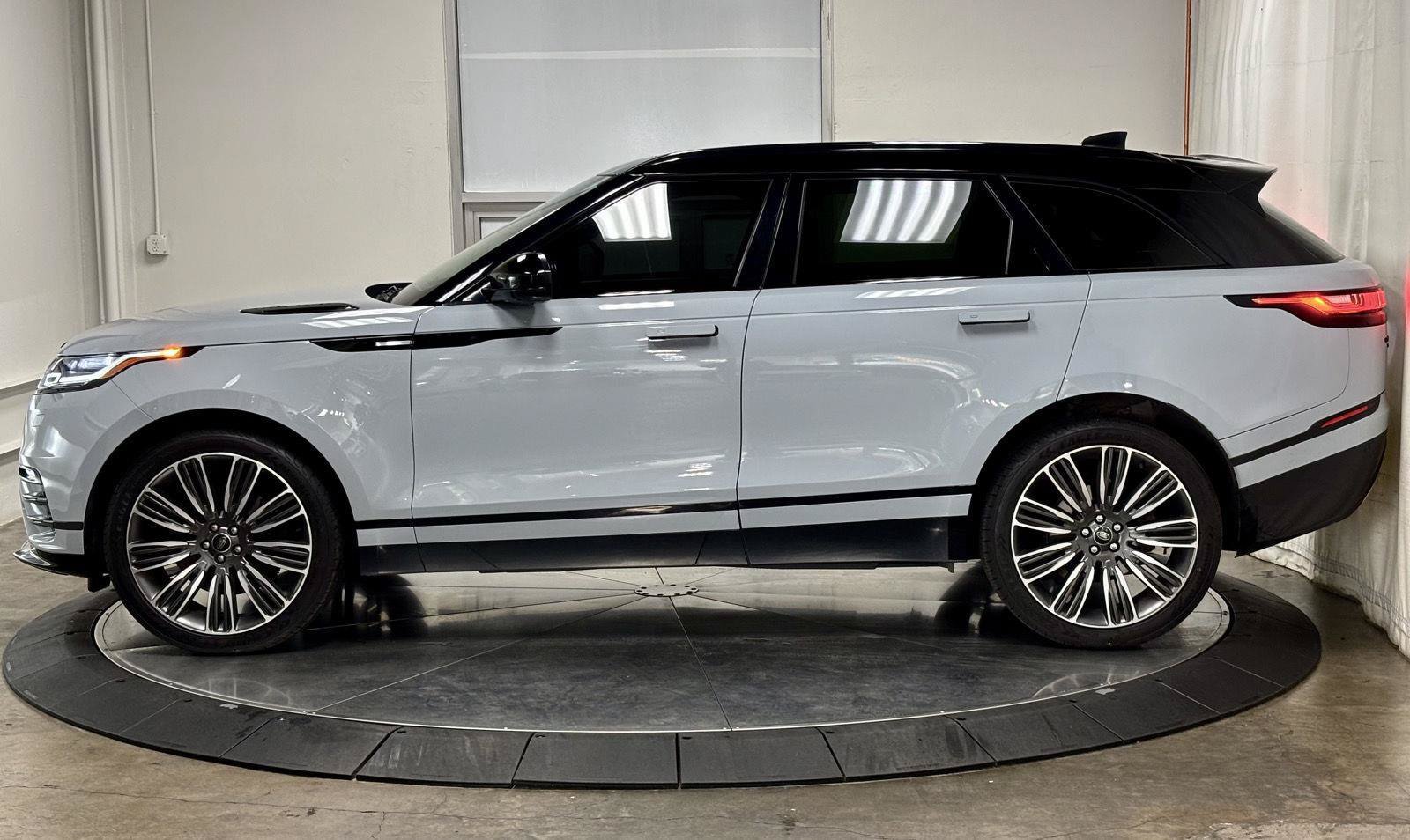 Used 2023 Land Rover Range Rover Velar HST AWD/4WD image 4