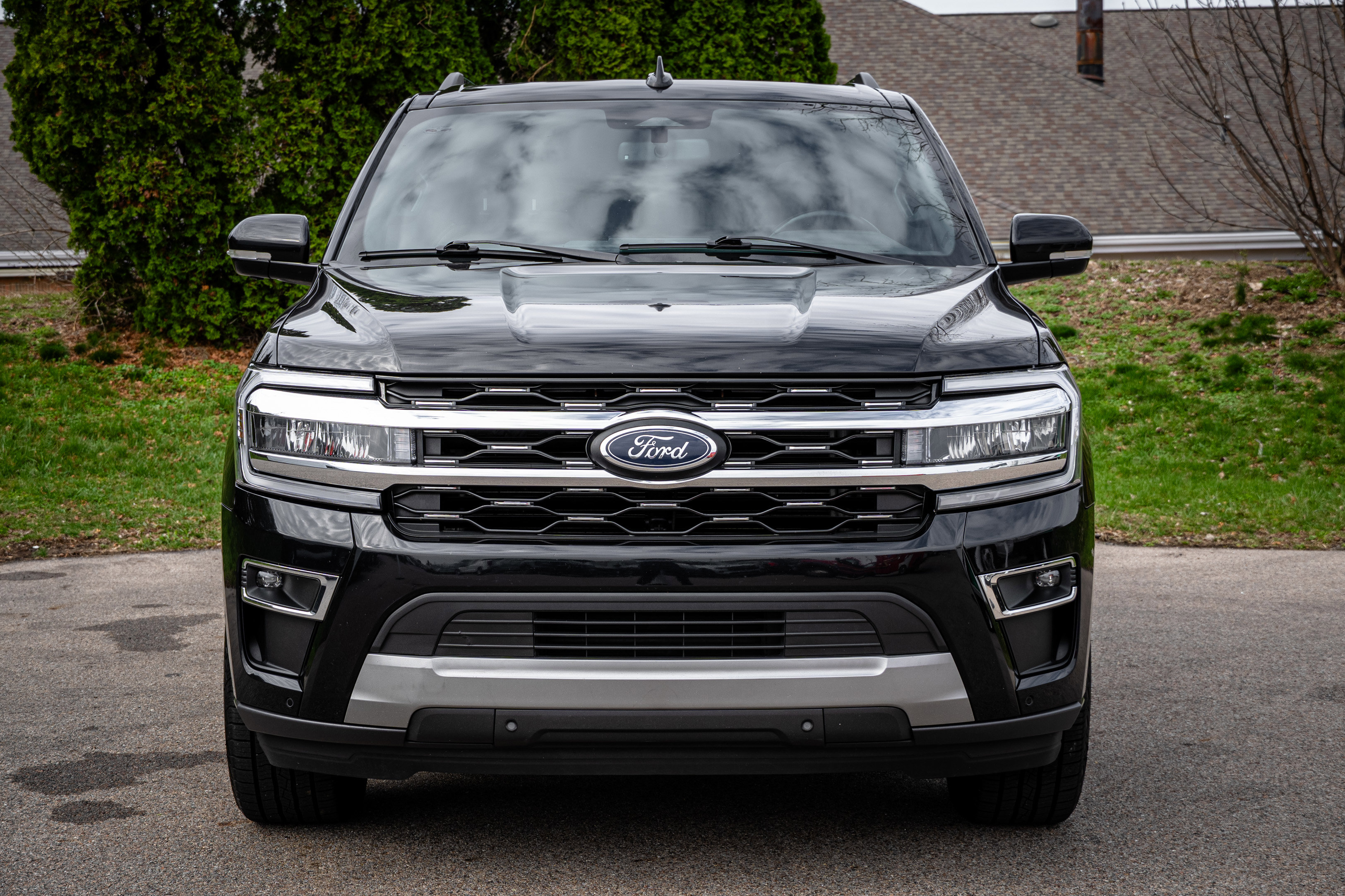 Used 2023 Ford Expedition Max Limited image 2