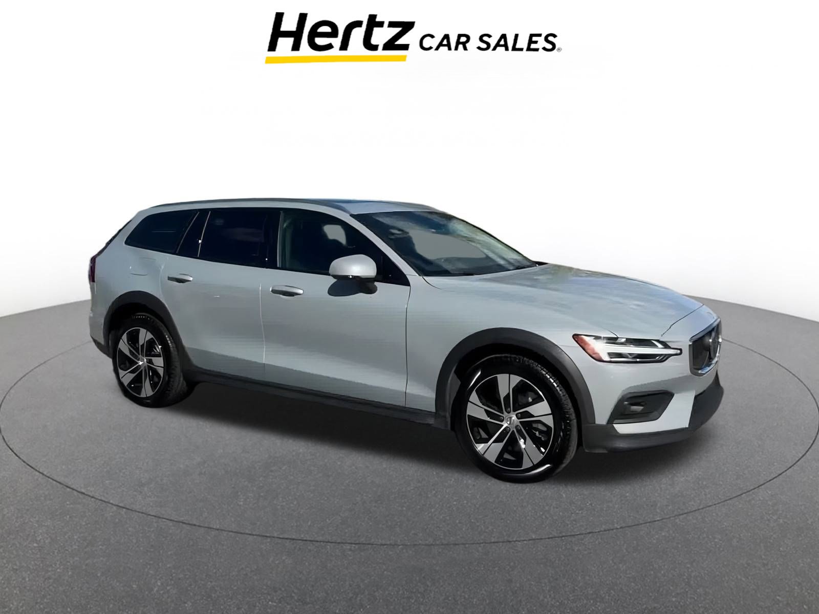 Used 2025 Volvo V60 B5 Cross Country Plus