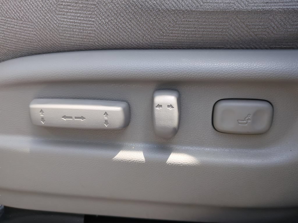Used 2021 Honda Pilot EX image 16