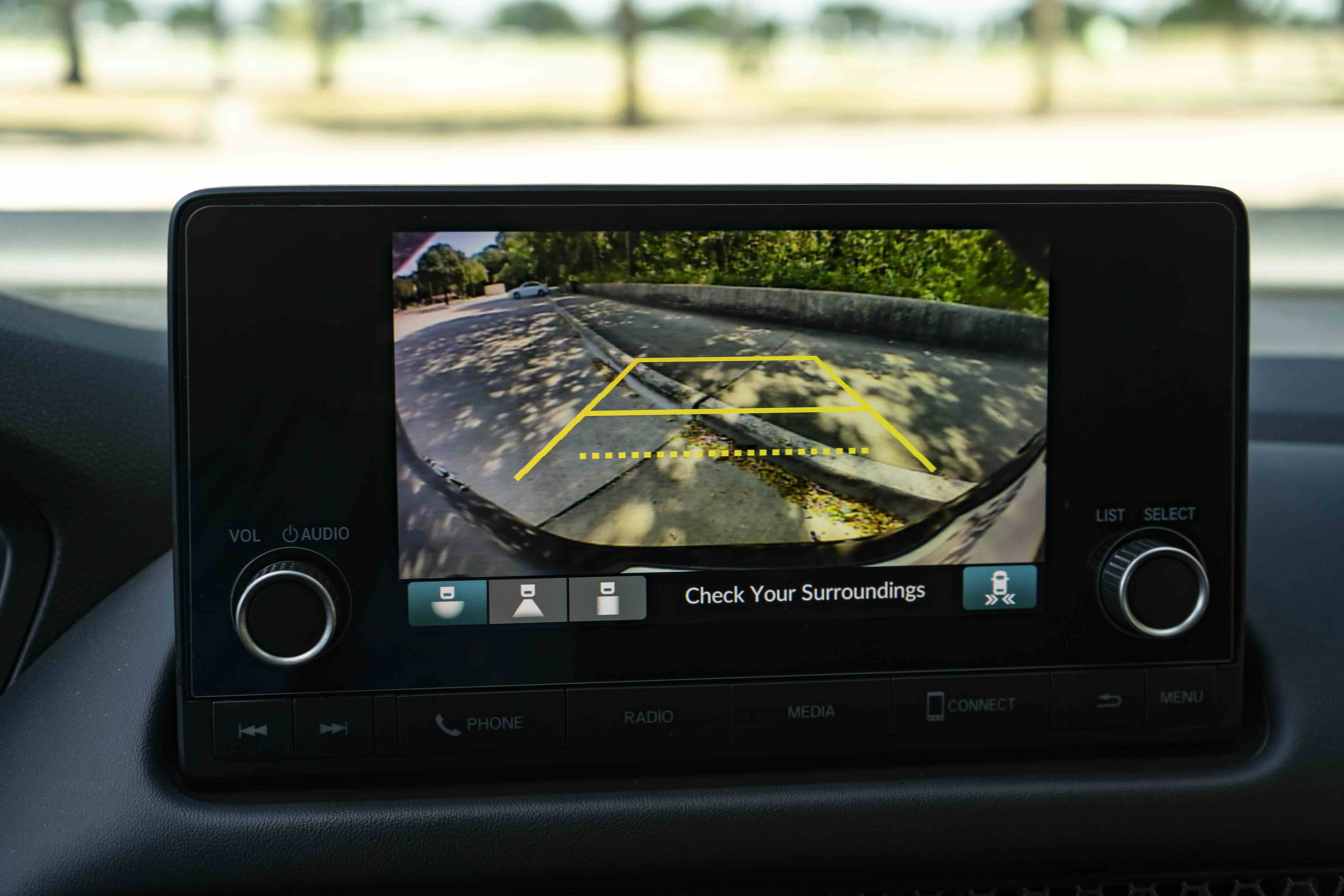 Certified 2025 Honda HR-V Sport image 30