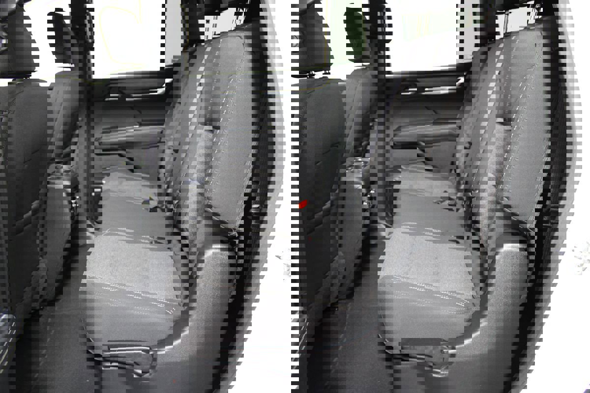 Used 2025 GMC Acadia Elevation image 36