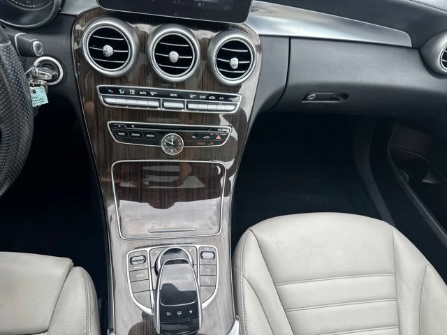 Used 2015 Mercedes-Benz C 400 4MATIC w/ Multimedia Package image 17