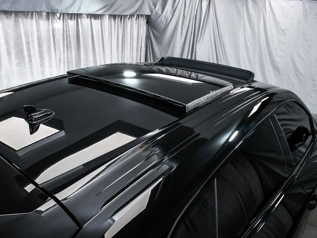 Used 2022 Lamborghini Urus AWD/4WD image 91