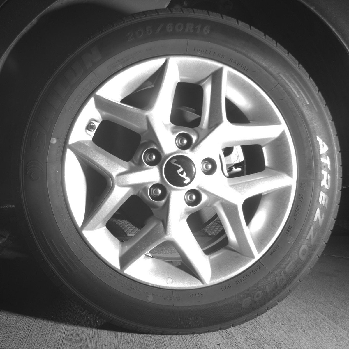 Used 2025 Kia Soul LX w/ LX Technology Package FWD image 14
