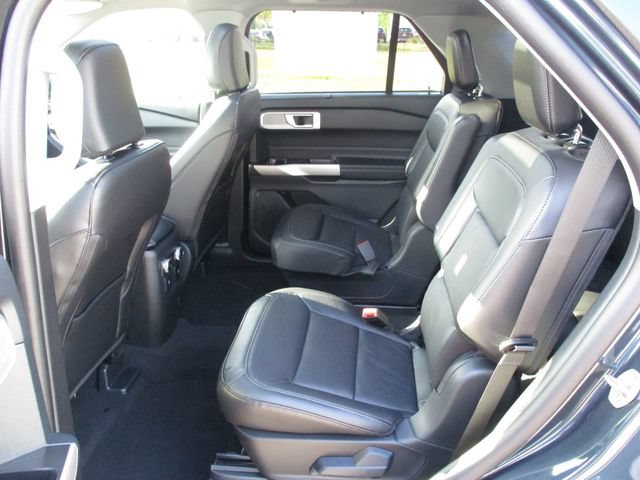 New 2024 Ford Explorer Limited w/ Equipment Group 301A RWD image 23
