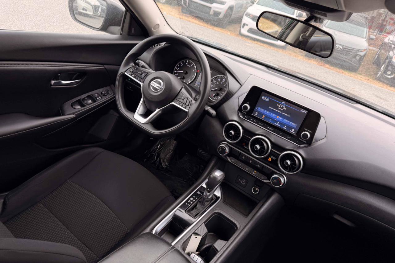 Used 2020 Nissan Sentra S image 15