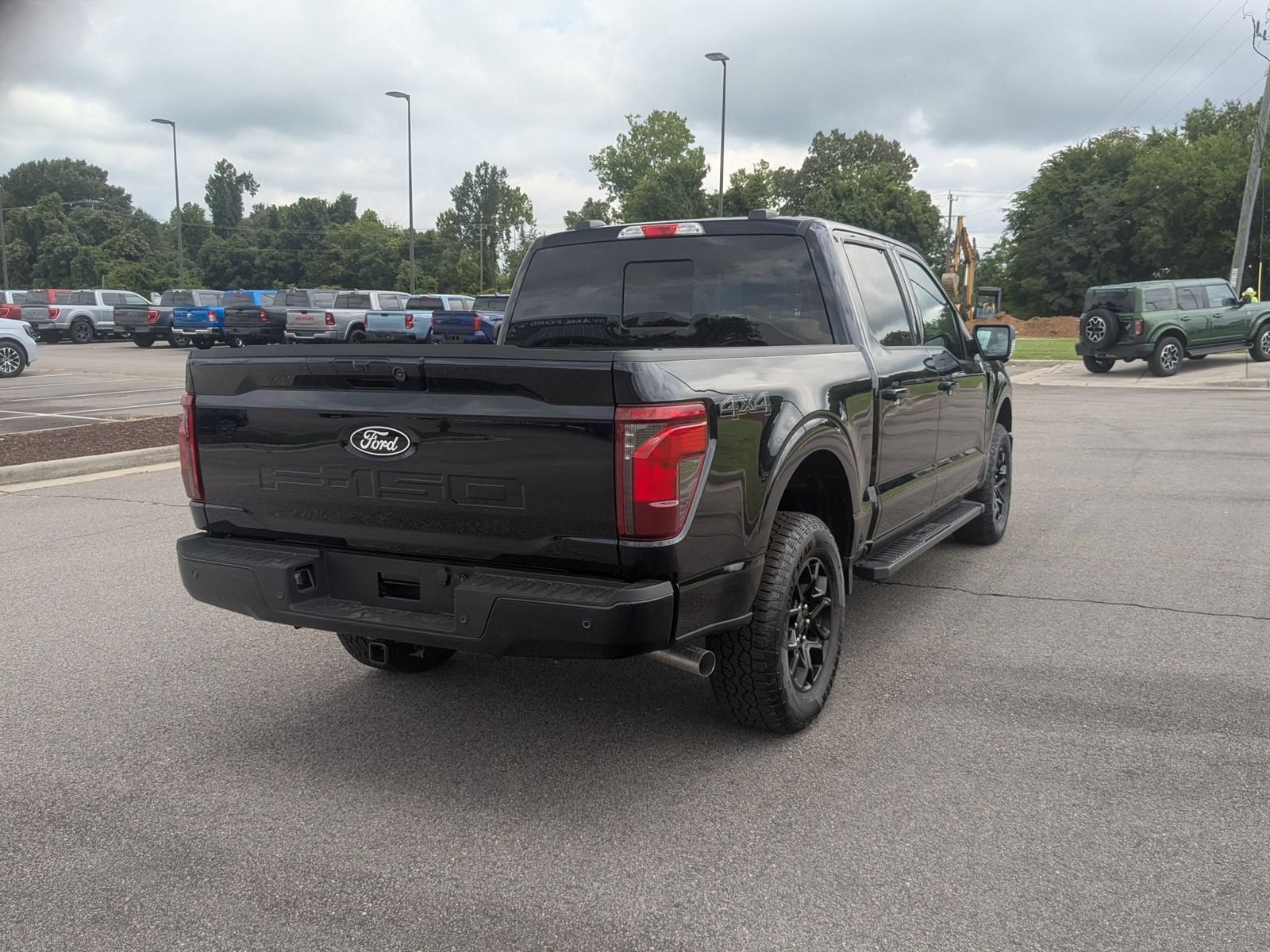 New 2026 Ford F150 XLT w/ Equipment Group 302A MID AWD/4WD image 3