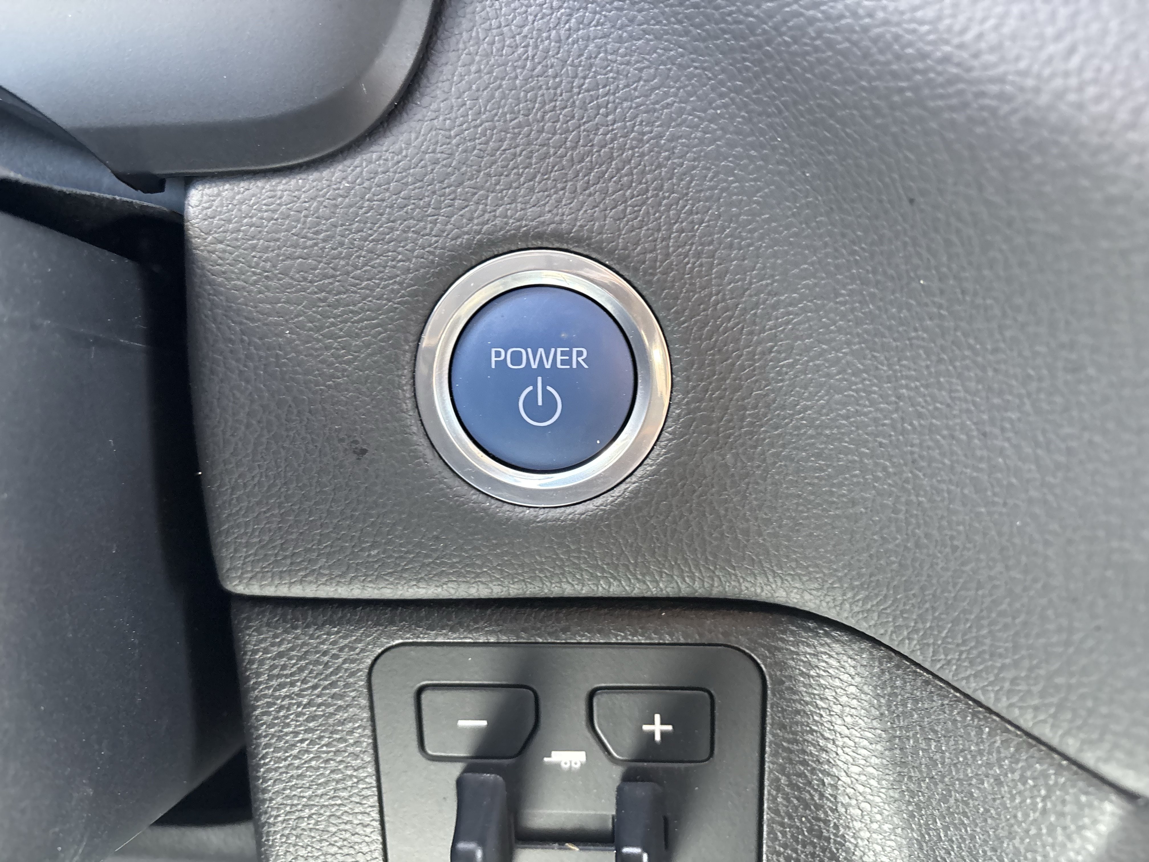 Used 2024 Toyota Tundra Limited RWD image 32