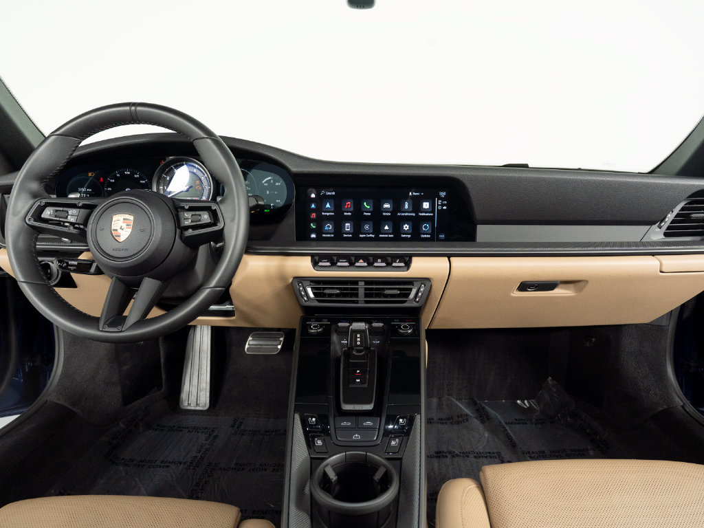 Certified 2024 Porsche 911 Carrera RWD image 41