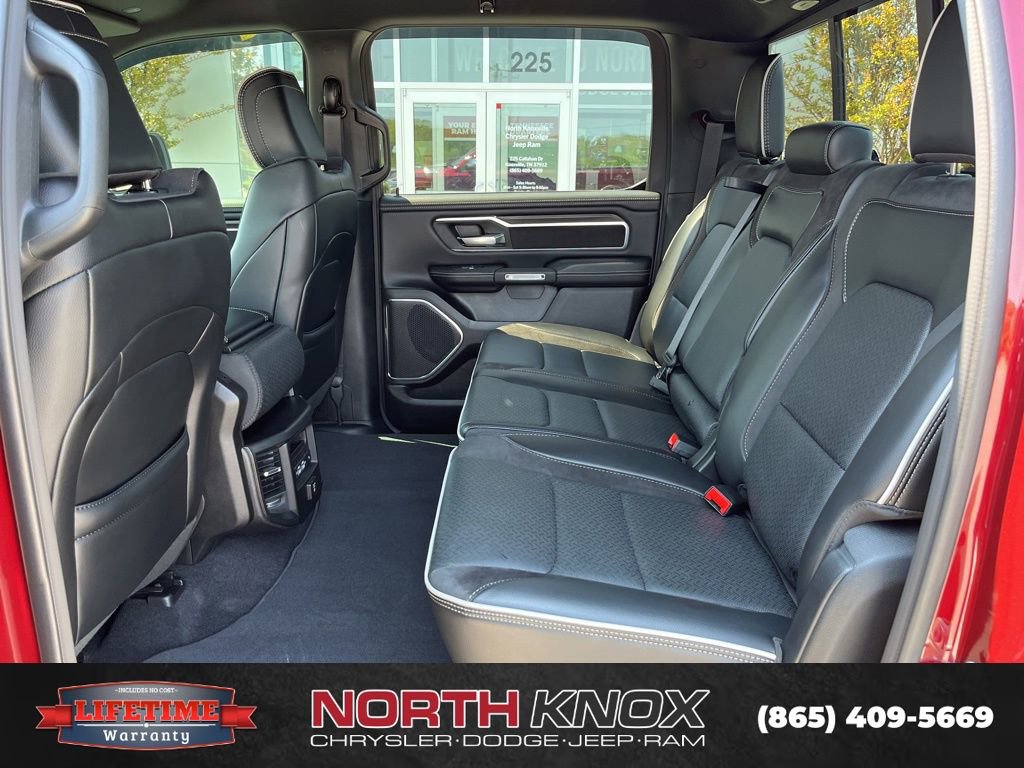 Used 2025 RAM 1500 Laramie image 12