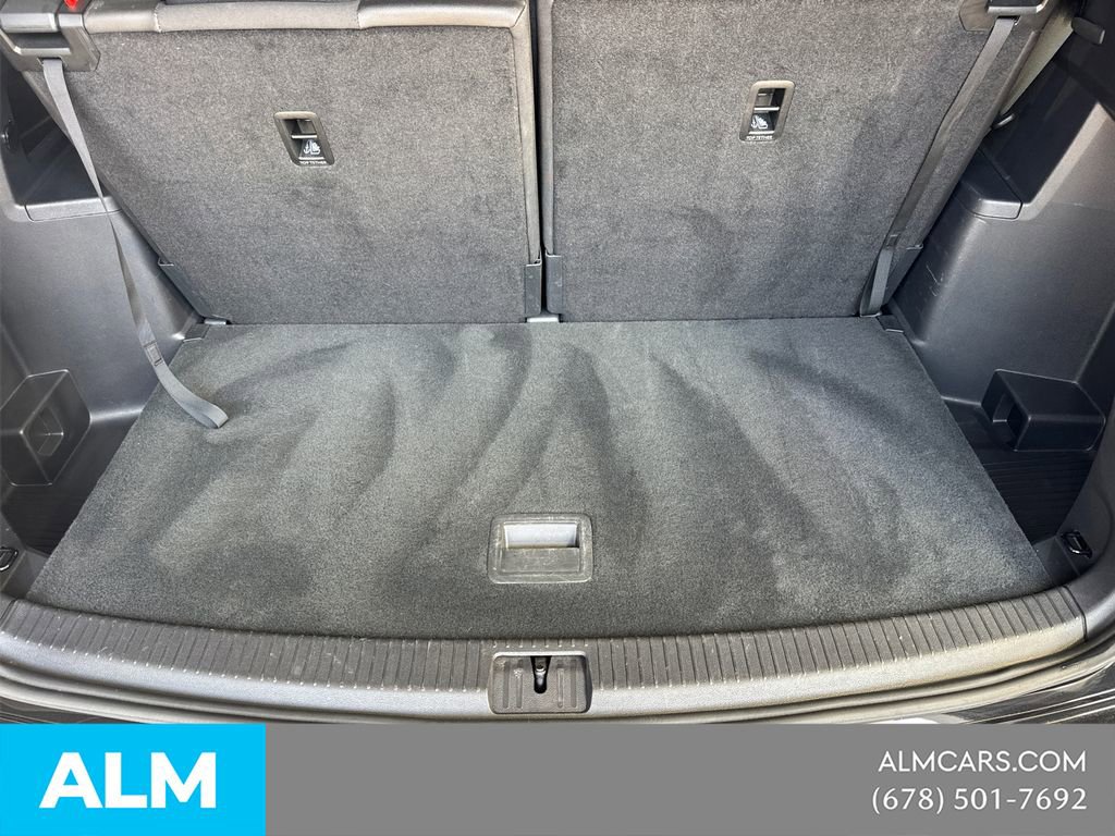 Used 2025 Volkswagen Atlas SE FWD image 22