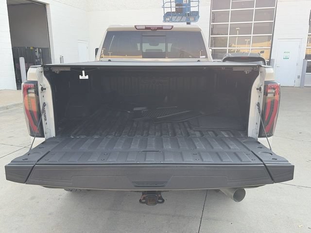 Used 2026 GMC Sierra 2500 AT4X w/ LPO, Black Badging Package AWD/4WD image 33
