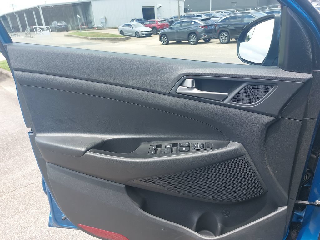 Used 2018 Hyundai Tucson SE AWD/4WD image 28