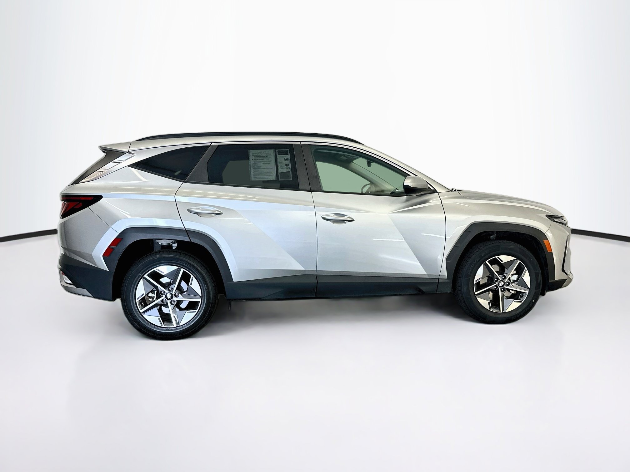 Used 2025 Hyundai Tucson SEL AWD/4WD image 10