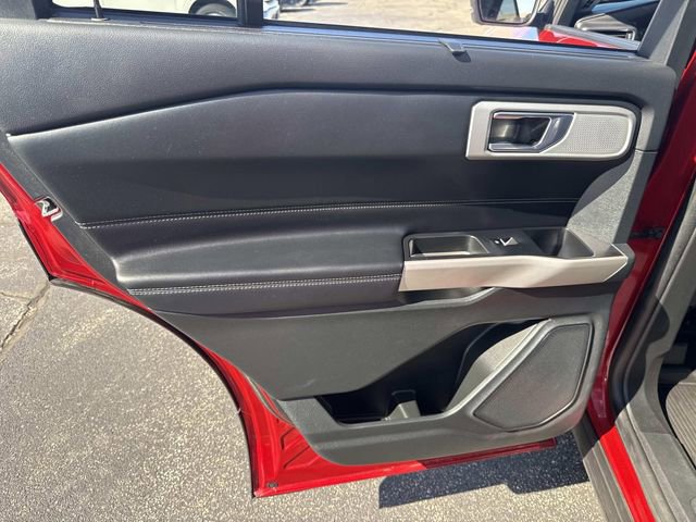 Used 2022 Ford Explorer Limited w/ Limited Technology Package AWD/4WD image 24
