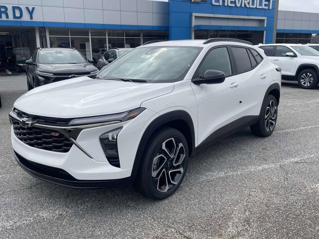 New 2026 Chevrolet Trax RS w/ Driver Confidence Package image 7