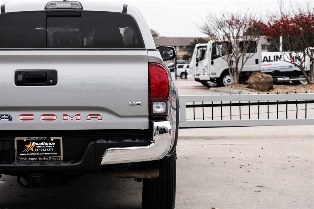 Used 2019 Toyota Tacoma TRD Off-Road image 45