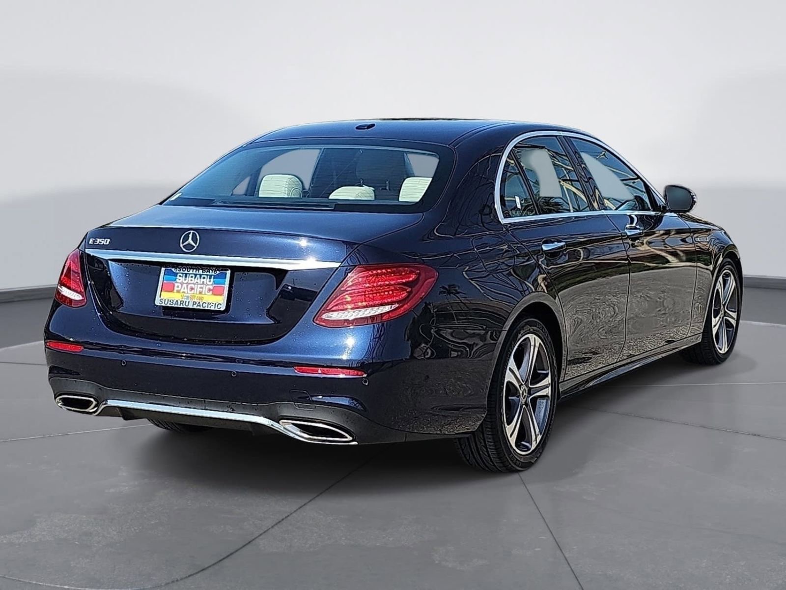 Used 2020 Mercedes-Benz E 350 Sedan image 3