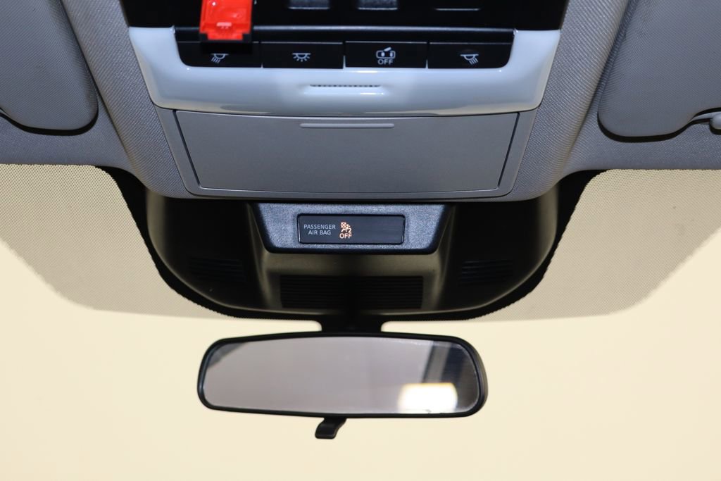 Used 2024 Nissan Rogue SV w/ SV Premium Package image 27
